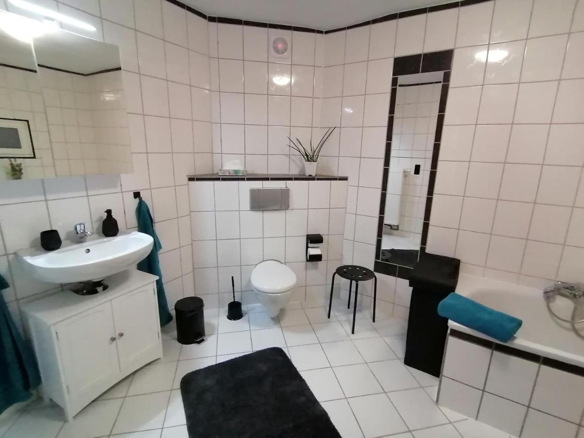 Creek Inn, Contactless Check-in Ferienhaus Glanbrucken